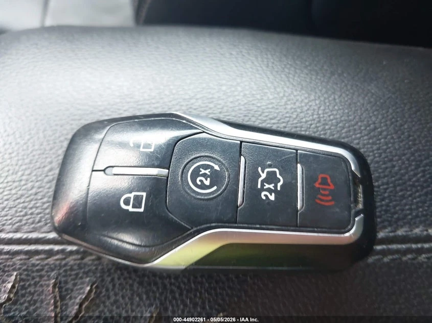Ford Mustang 2.3l Ecoboost, снимка 11 - Автомобили и джипове - 55243601