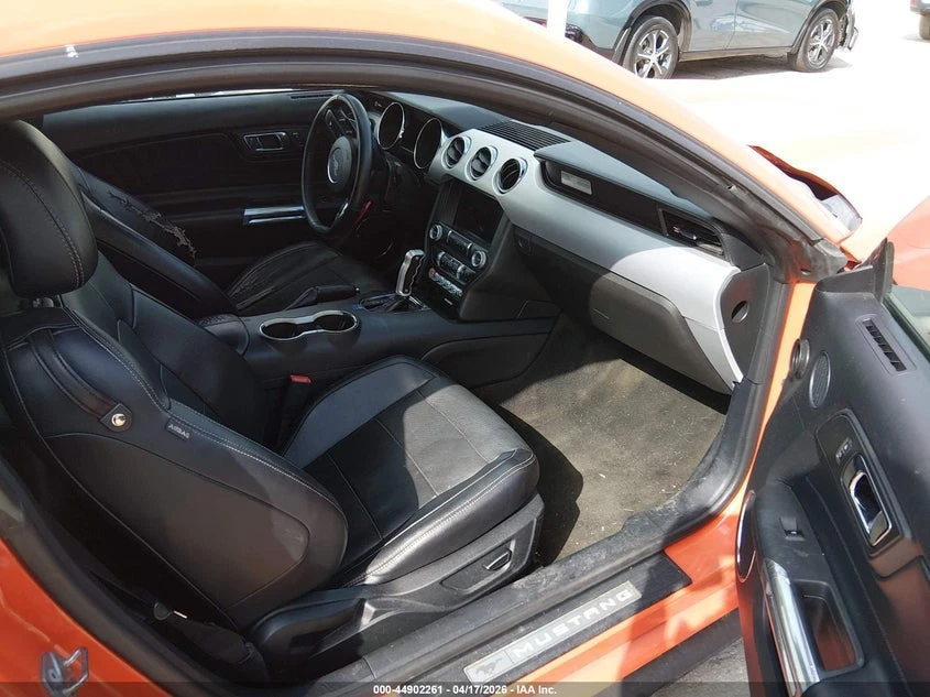 Ford Mustang 2.3l Ecoboost, снимка 5 - Автомобили и джипове - 55243601
