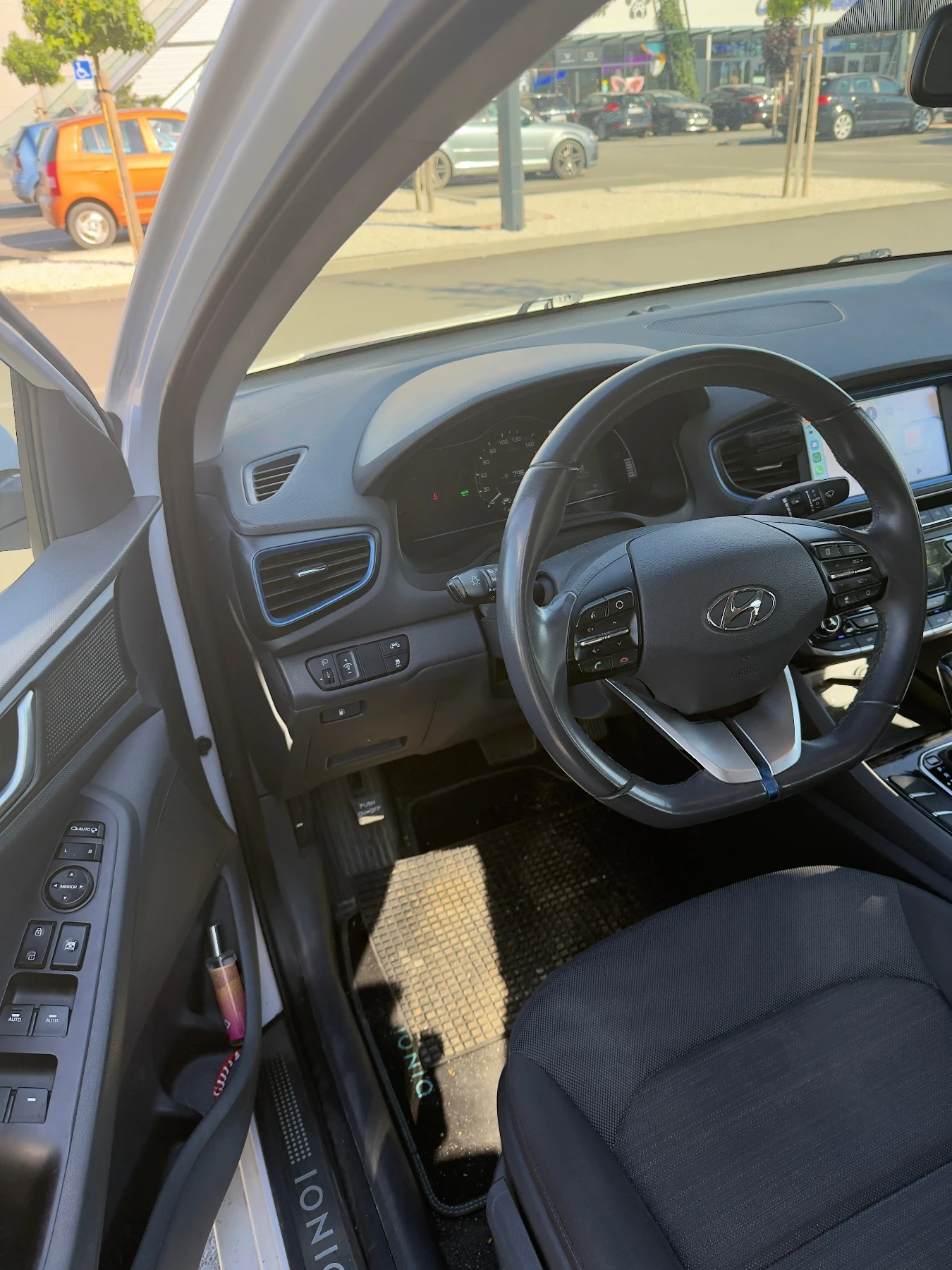Hyundai Ioniq, снимка 9 - Автомобили и джипове - 55243728