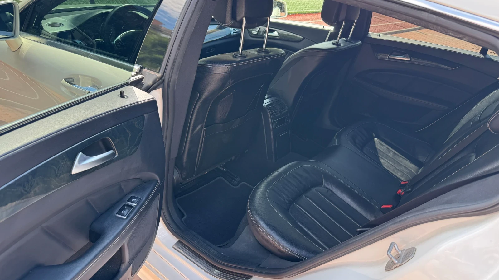 Mercedes-Benz CLS 350, снимка 3 - Автомобили и джипове - 55905946