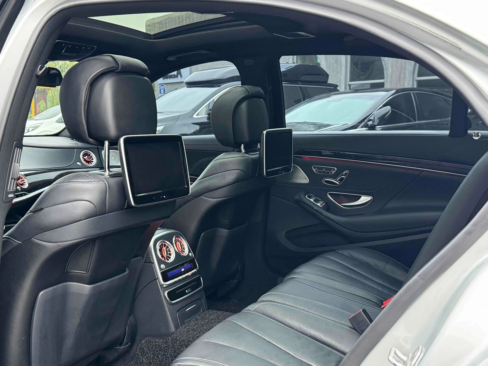 Mercedes-Benz S 350 AMG line/Head up/360 Cam/Подгрев/Обдух/ДИСТРОНИК, снимка 10 - Автомобили и джипове - 55444877