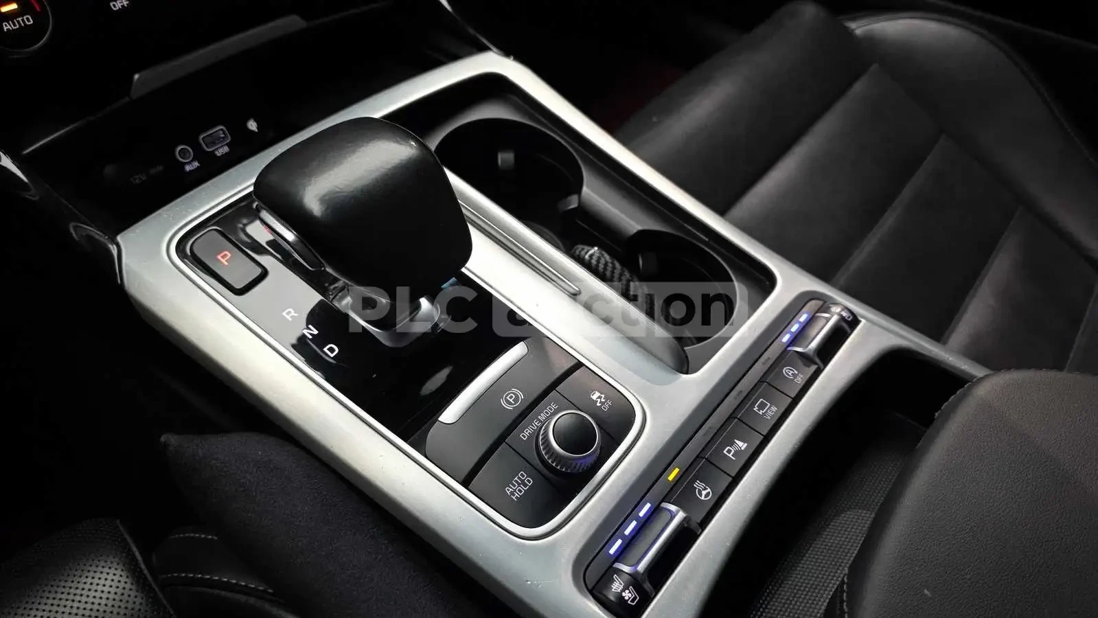Kia Stinger GT 3.3| HUD| ОБДУХВАНЕ| PANO| DISS| 360, снимка 9 - Автомобили и джипове - 55537698