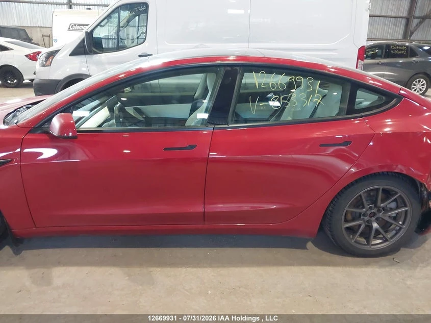 Tesla Model 3 Фейслифт Термопомпа, снимка 12 - Автомобили и джипове - 55621099