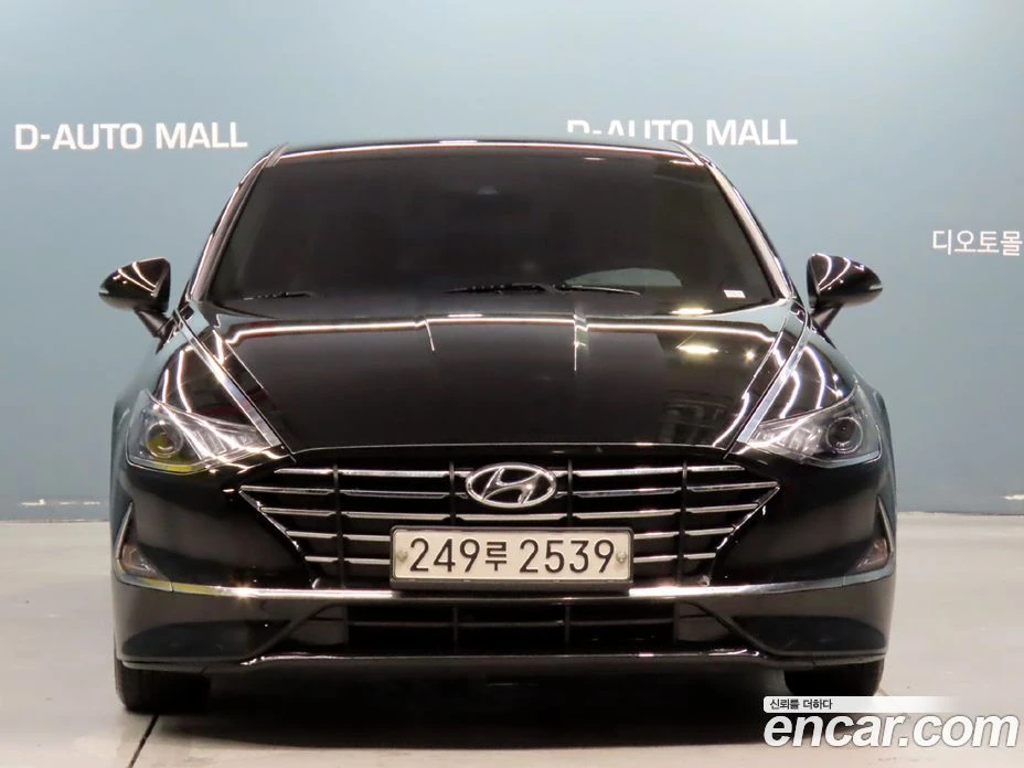 Hyundai Sonata 2.0 Smart, снимка 3 - Автомобили и джипове - 55676646