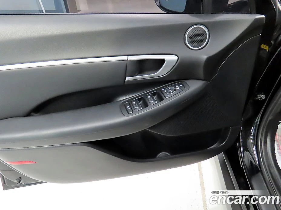 Hyundai Sonata 2.0 Smart, снимка 13 - Автомобили и джипове - 55676646