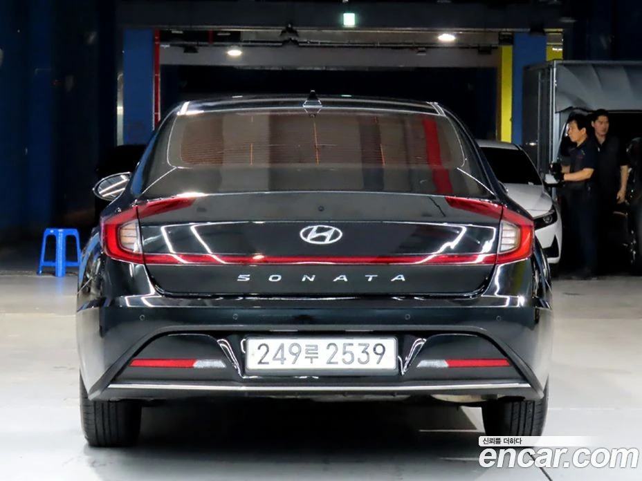 Hyundai Sonata 2.0 Smart, снимка 4 - Автомобили и джипове - 55676646