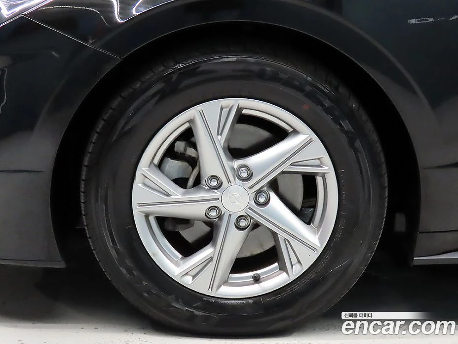 Hyundai Sonata 2.0 Smart, снимка 5 - Автомобили и джипове - 55676646