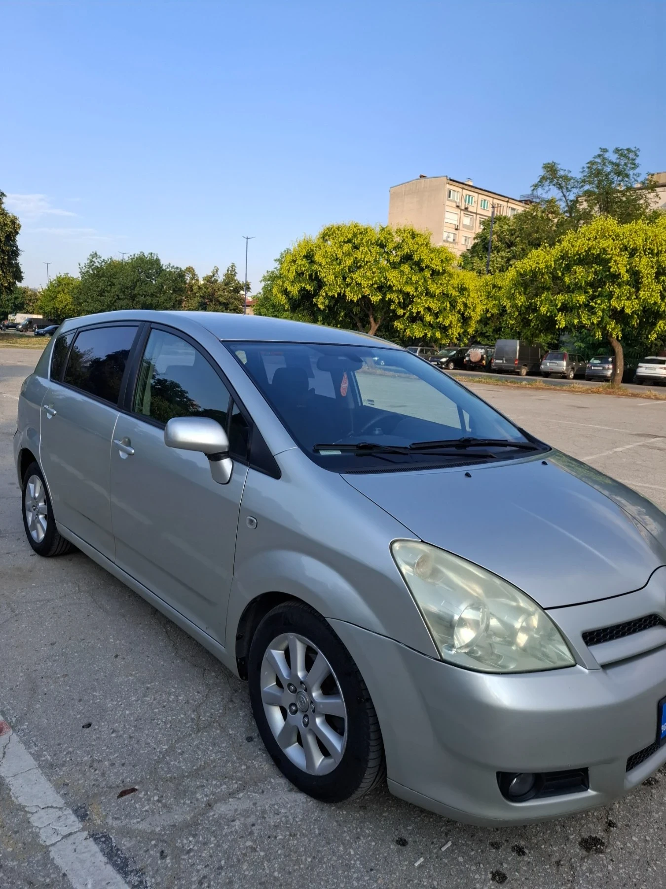 Toyota Corolla verso, снимка 2 - Автомобили и джипове - 55961928