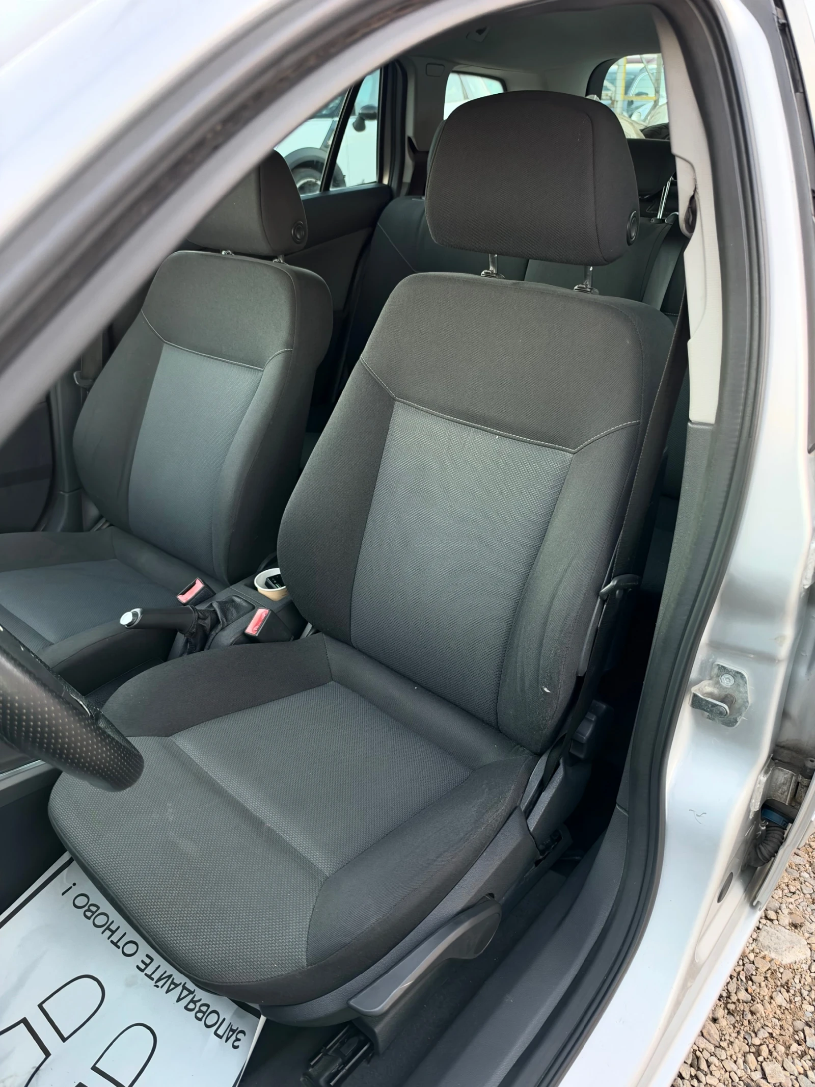 Opel Astra 1.9CDTI , снимка 8 - Автомобили и джипове - 56629194