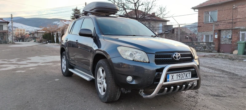 Toyota Rav4 D4D, снимка 2 - Автомобили и джипове - 48789145