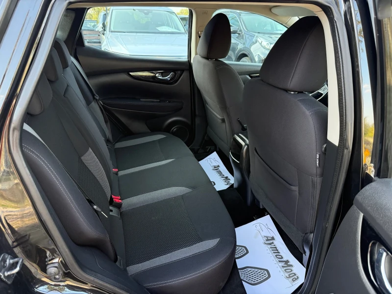 Nissan Qashqai 1.5 AVTOMAT LED, снимка 10 - Автомобили и джипове - 51588621