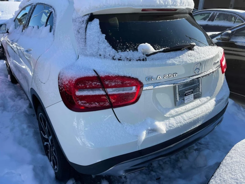 Mercedes-Benz GLA * 250 * CARFAX * ЦЕНА ДО БГ, снимка 15 - Автомобили и джипове - 53044167