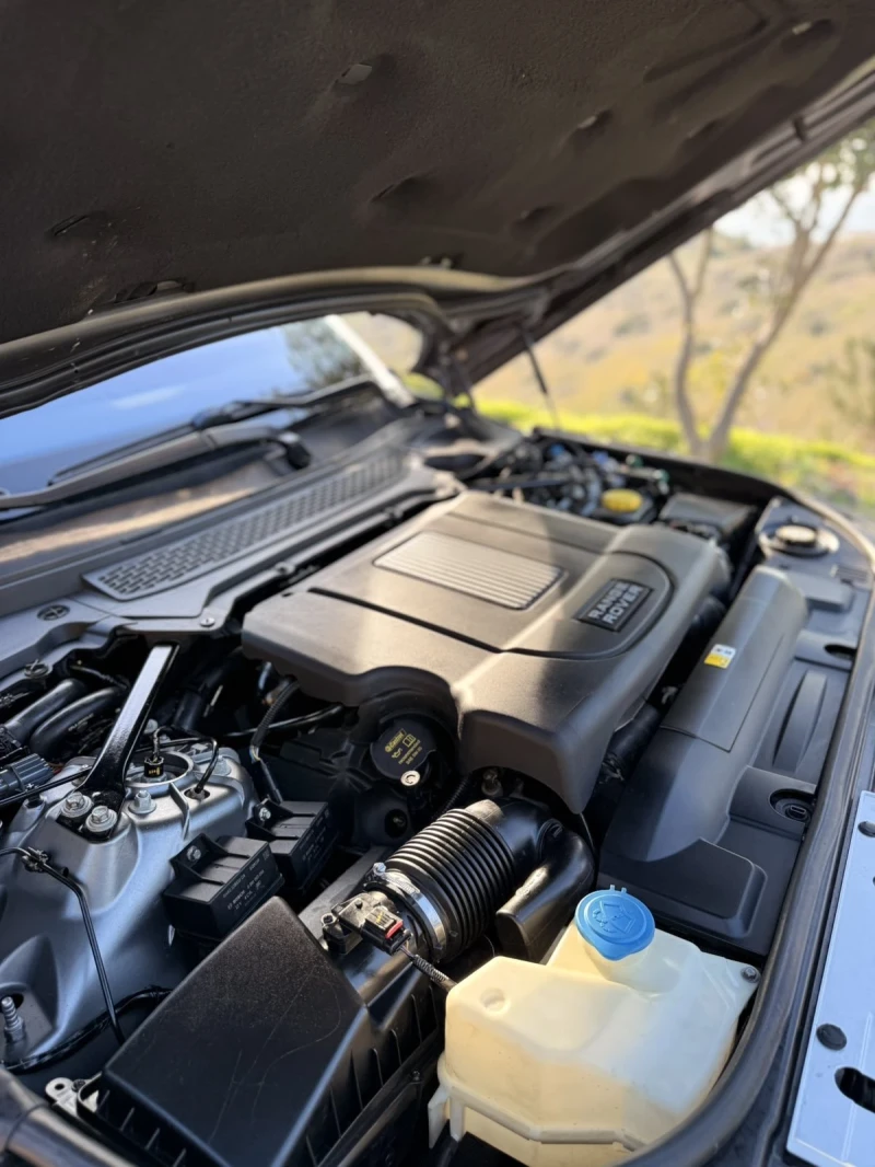 Land Rover Range rover, снимка 9 - Автомобили и джипове - 53263910