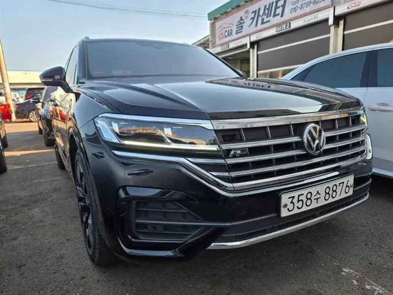 VW Touareg 3.0 TDI R-Line
