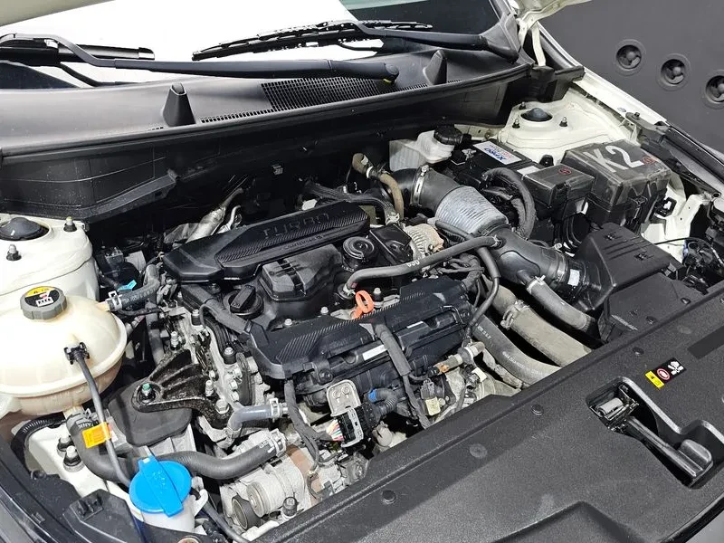 Kia Sportage 1.6 Turbo 2Wd Trendy, снимка 6 - Автомобили и джипове - 55642054