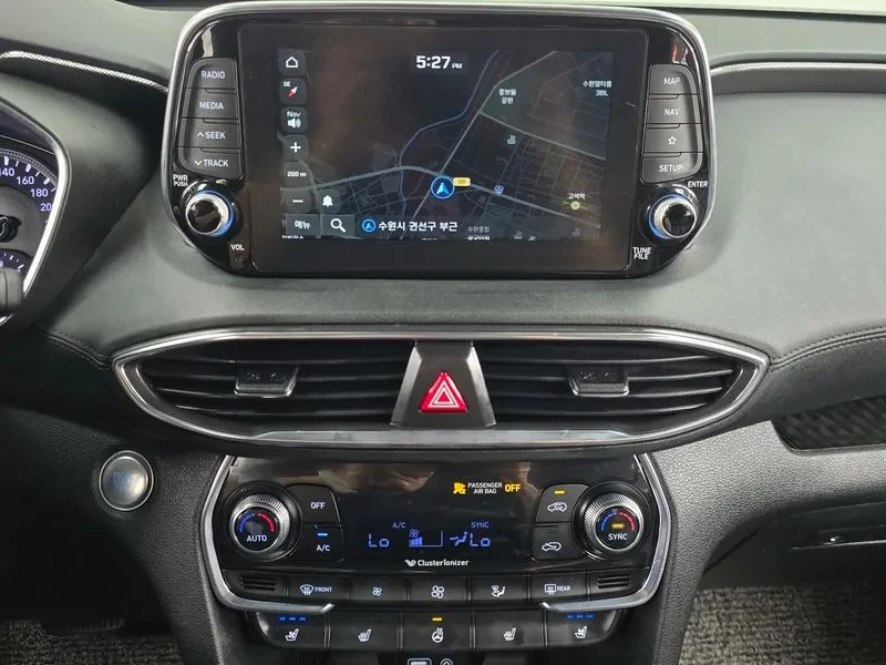 Hyundai Santa fe 2.0 4WD, снимка 13 - Автомобили и джипове - 56354422