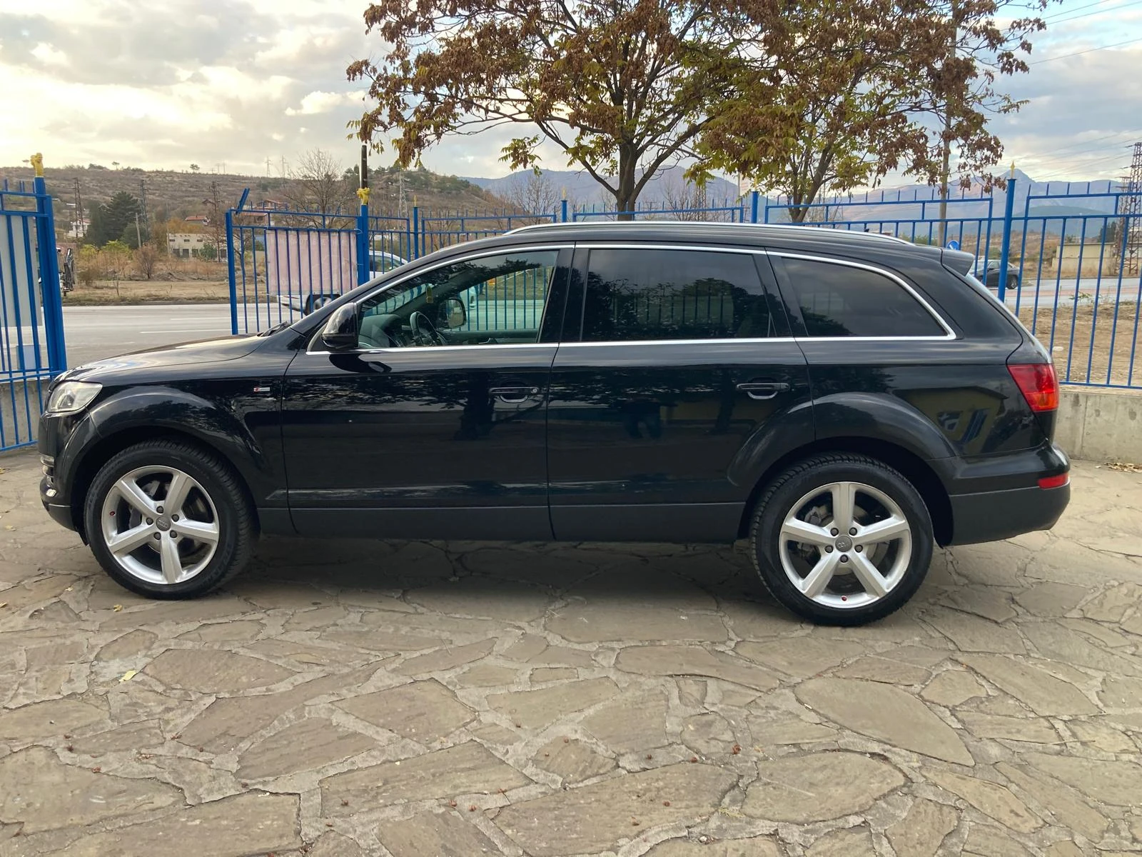 Audi Q7 3, 0TDi S-Line АДАПТИВНО ВЪЗДУШНО ОКАЧВАНЕ ПАНОРАМ - изображение 8