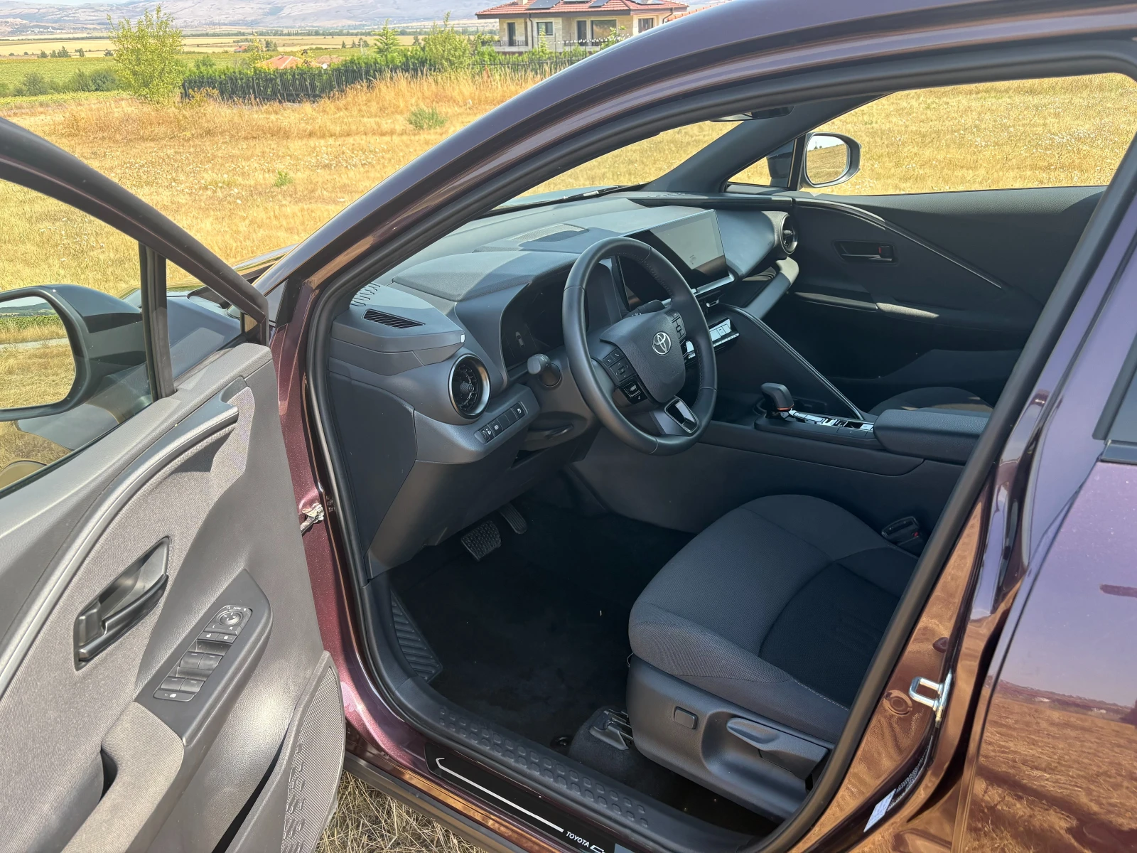 Toyota C-HR 1.8 HYBRID - изображение 8