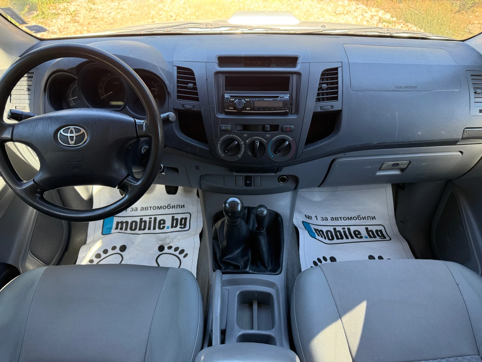 Toyota Hilux 2.5D-4D* КЛИМА* БЛОКАЖ* ЛЕБЕДКА* ВС.ПЛАТЕНО* ХАРДТ - изображение 10