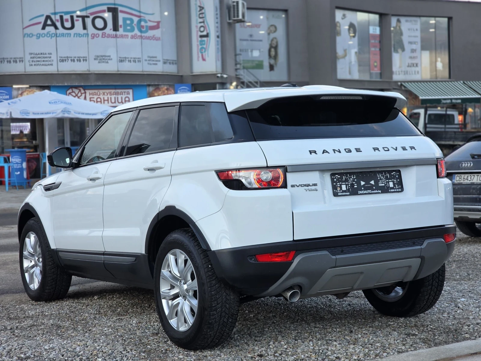 Land Rover Range Rover Evoque 2.2 DT4 4X4 150 k.c. 9 скор. Топ  - изображение 3