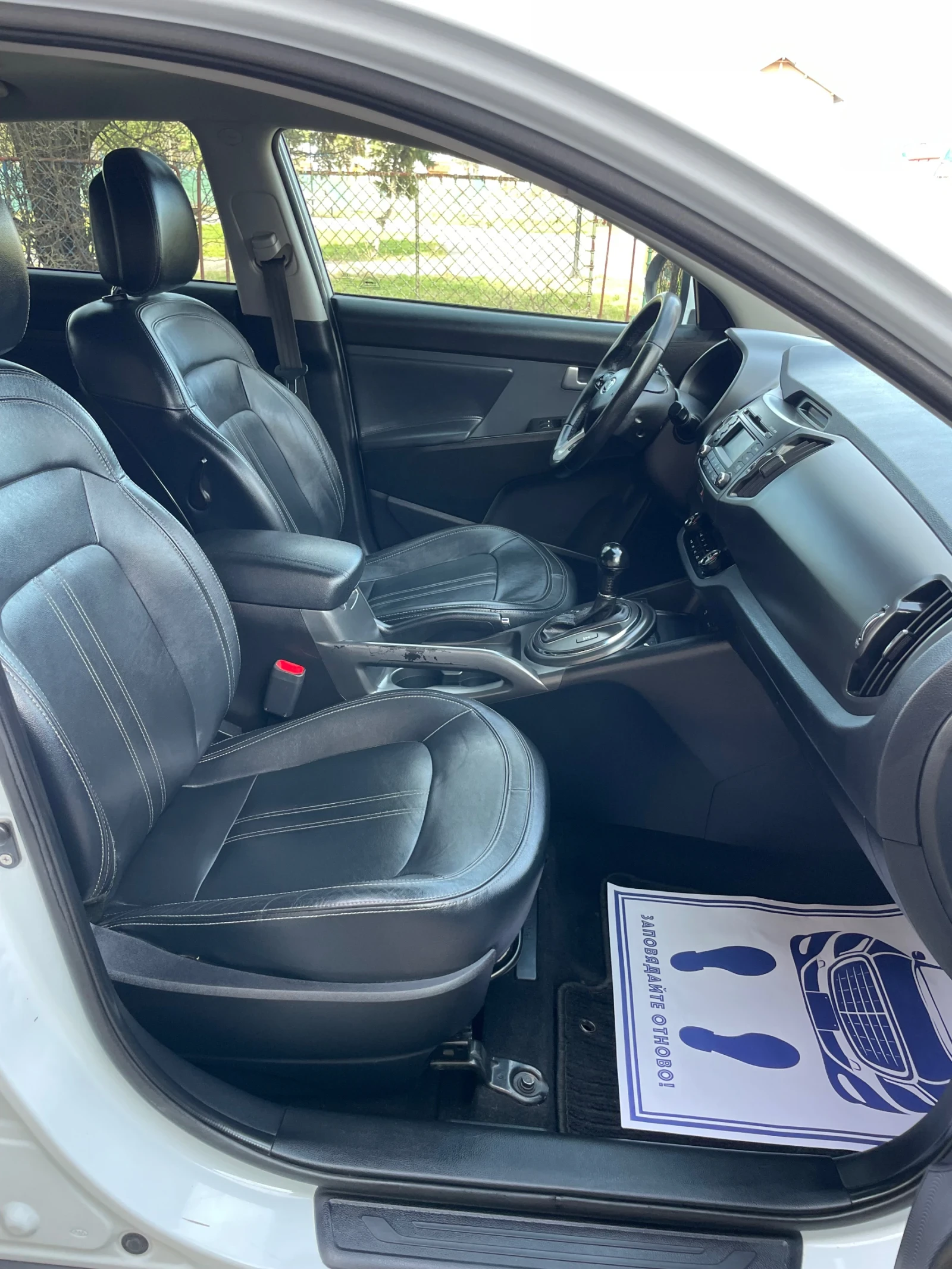 Kia Sportage 2.0CRDI* 4X4* avtomat, снимка 12 - Автомобили и джипове - 53787537