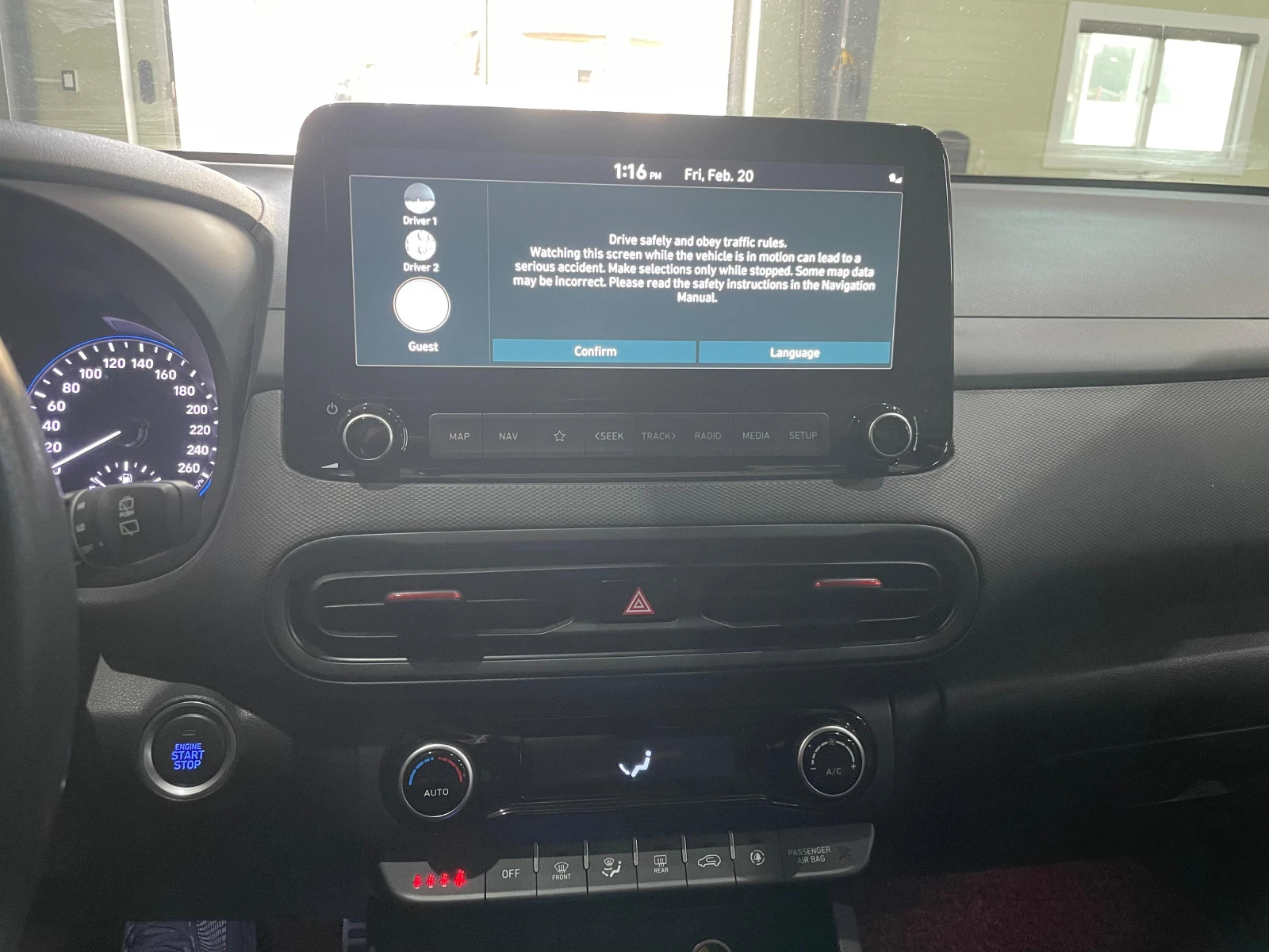 Hyundai Kona 1.6 TGD-i ! 4WD ! N Line ! Inspiration !, снимка 16 - Автомобили и джипове - 54146064