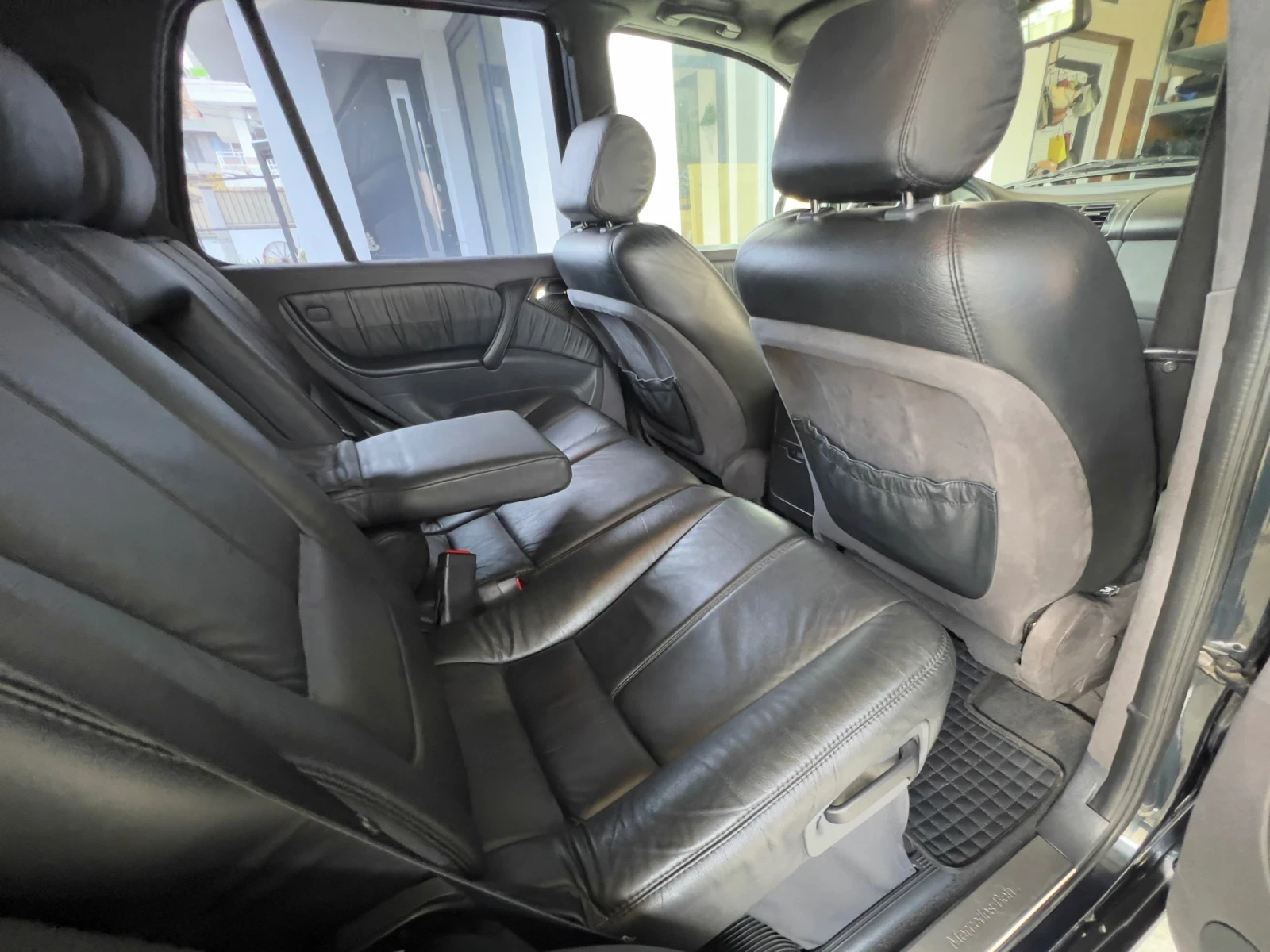 Mercedes-Benz ML 55 AMG, снимка 4 - Автомобили и джипове - 54388532
