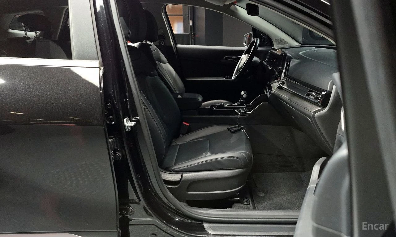 Kia Sportage Prestige AWD* HARMAN KARDON* ПОДГРЕВ* ОБДУХВАНЕ* , снимка 7 - Автомобили и джипове - 54711843