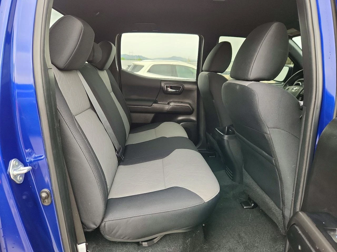 Toyota Tacoma 3.5l Trd Sport, снимка 10 - Автомобили и джипове - 54913959