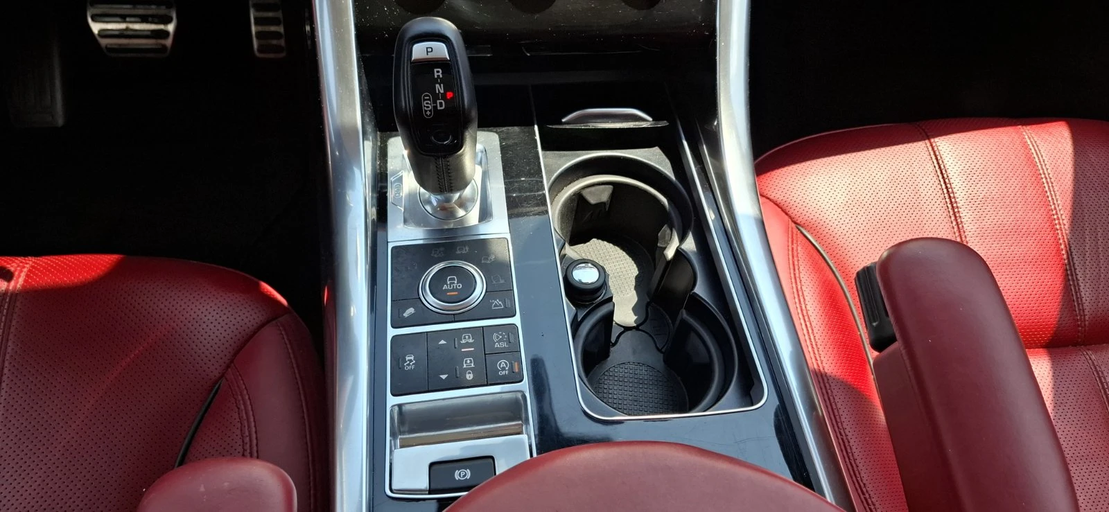 Land Rover Range Rover Sport HSE SDV6, снимка 12 - Автомобили и джипове - 55387000