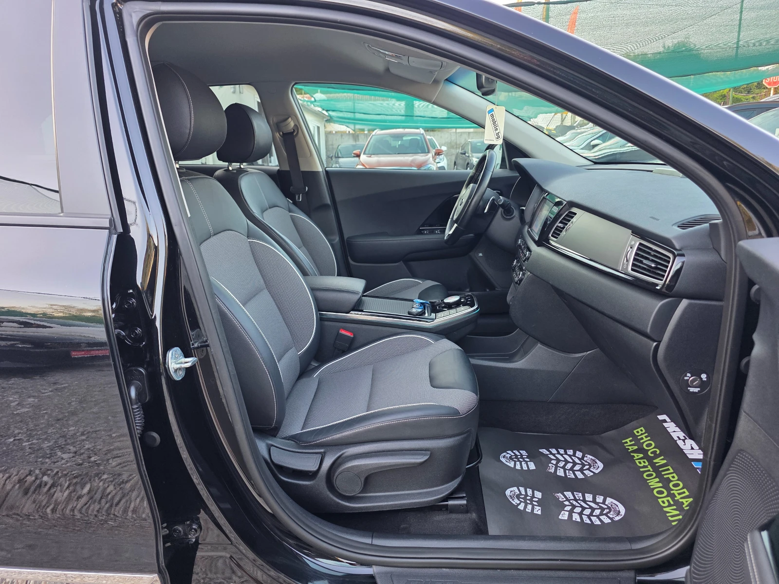 Kia Niro 204 К.С. 64 KW 450 КМ ПРОБЕГ/ ТЕРМОПОМПА , снимка 10 - Автомобили и джипове - 55496514