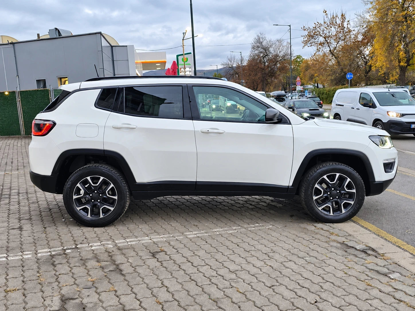 Jeep Compass 170 к.с. | TRAILHAWK | 4x4 |  Zf  Автомат, снимка 7 - Автомобили и джипове - 56713564
