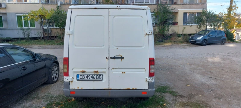 Mercedes-Benz 208, снимка 4 - Бусове и автобуси - 52620745