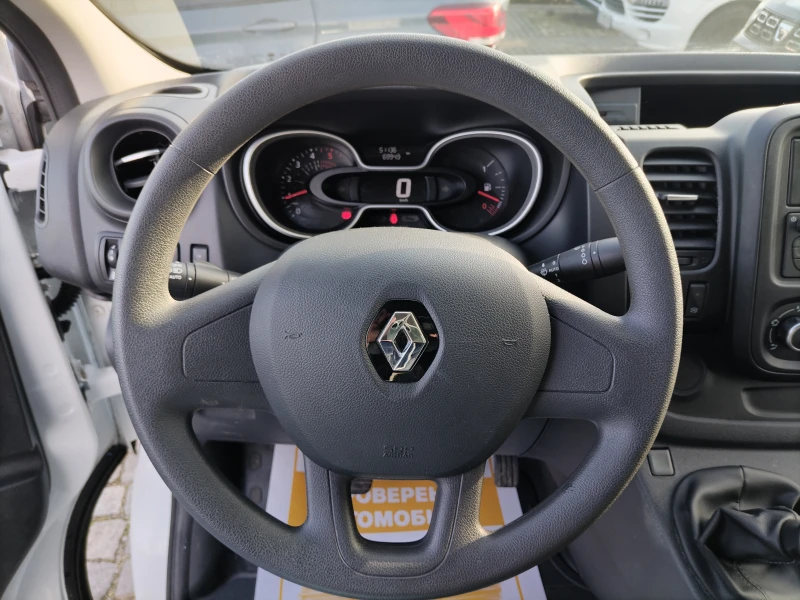 Renault Trafic 2.0dCi/145к.с/ Life L1H1, снимка 14 - Бусове и автобуси - 52885030