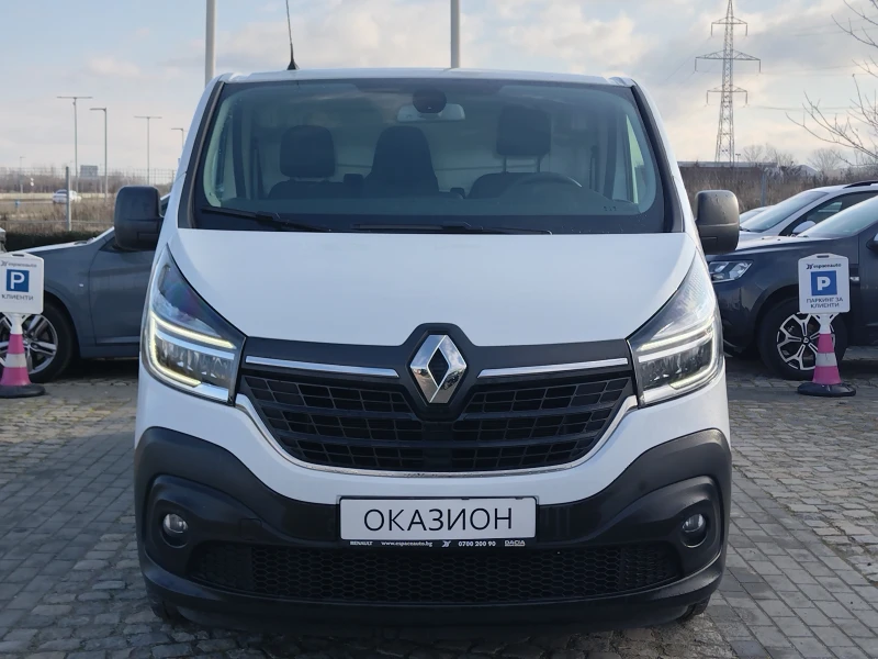 Renault Trafic 2.0dCi/145к.с/ Life L1H1, снимка 2 - Бусове и автобуси - 52885030