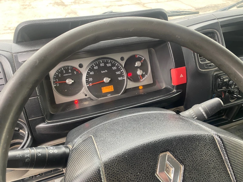 Renault Maxity Самосвал Швейцария, снимка 7 - Бусове и автобуси - 53565338