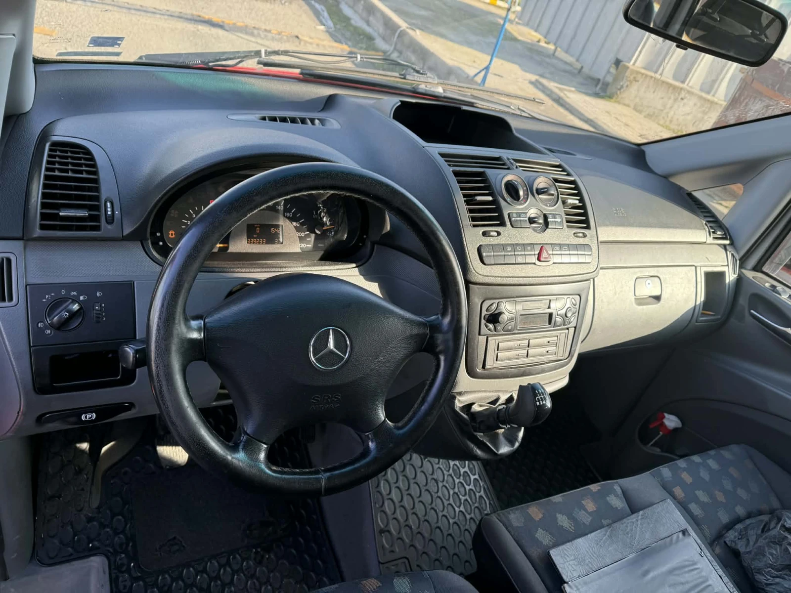 Mercedes-Benz Vito, снимка 12 - Бусове и автобуси - 54064797