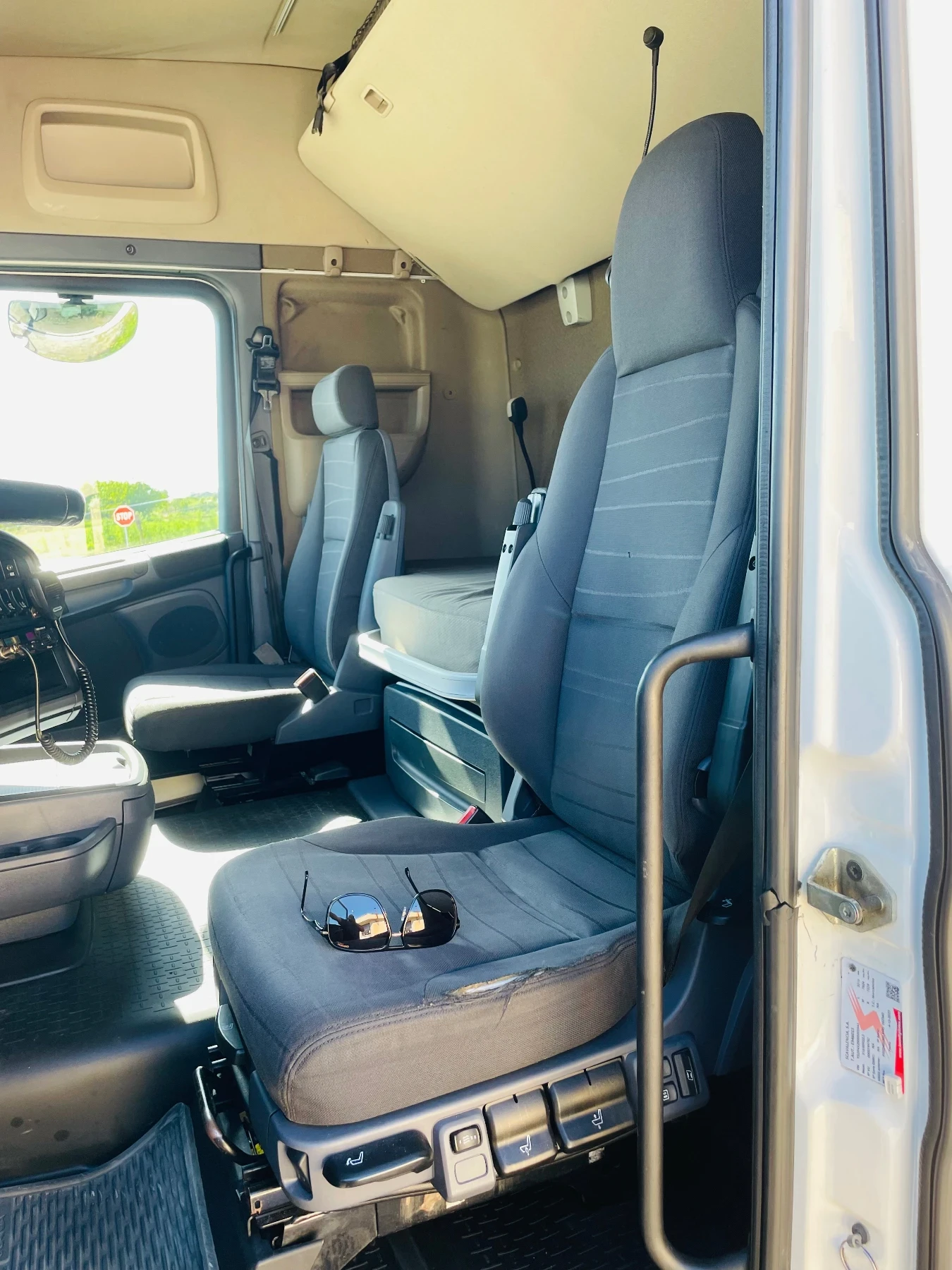 Scania R 450 БЕЗ AGR EVRO 6 НОВ ВНОС, снимка 6 - Камиони - 55681899