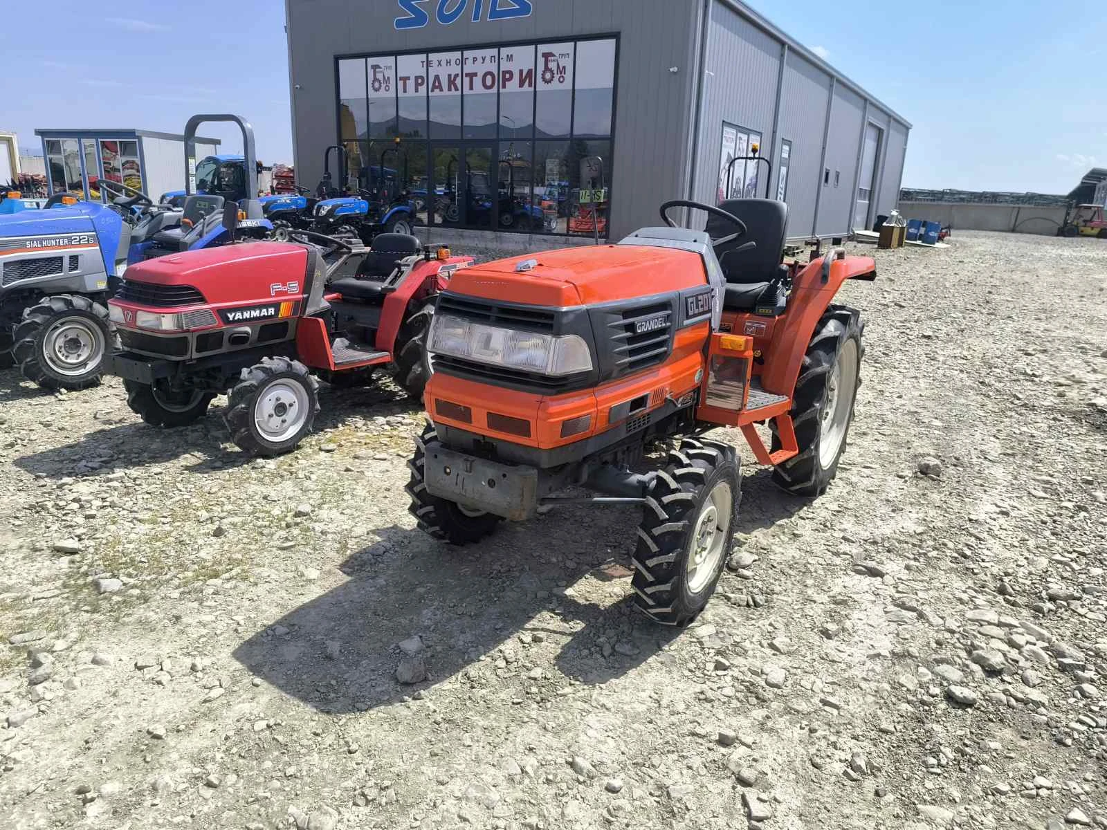 Трактор Kubota Саки агро Сливен, снимка 3 - Селскостопанска техника - 54256906