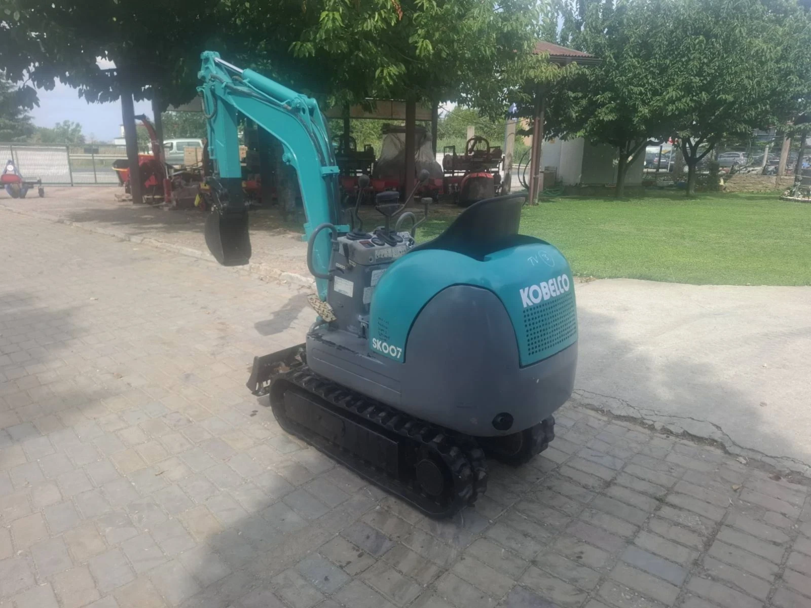 Багер Kobelco 07, снимка 4 - Индустриална техника - 55316187