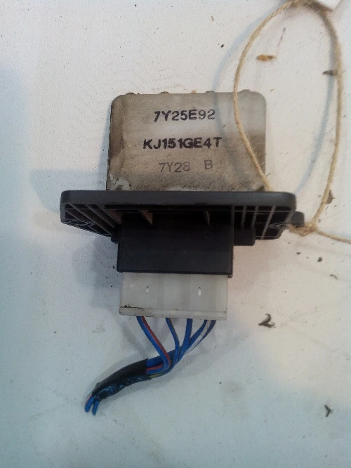 Реостат парно за Мазда 626