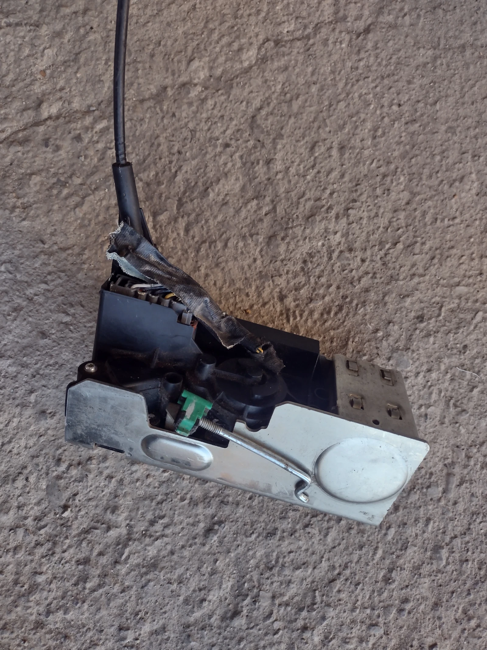 8T1A-V21812-CA  ������ ����� ����� �� FORD TRANSIT CONNECT 8T1AV21812CA | Mobile.bg � ����������� 4