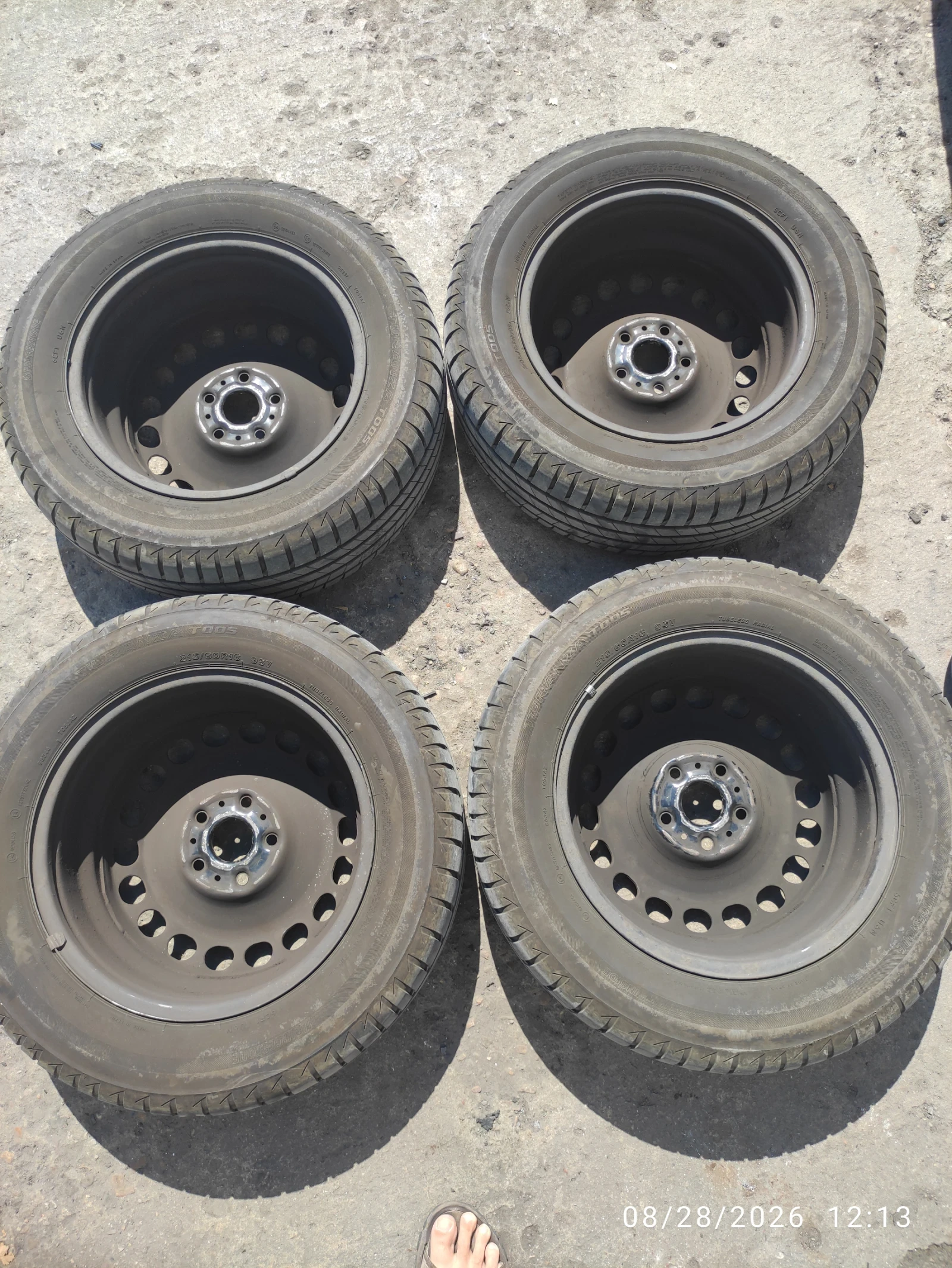 Гуми с джанти Bridgestone 215/60R16, снимка 2 - Гуми и джанти - 55849830