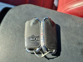 Kia Stinger GT Limited CARFAX АВТО КРЕДИТ  - 34750 лв. / 17767.39 € - 20743360 10