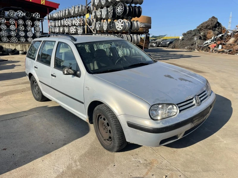 VW Golf 1.4, снимка 1 - Автомобили и джипове - 41614287