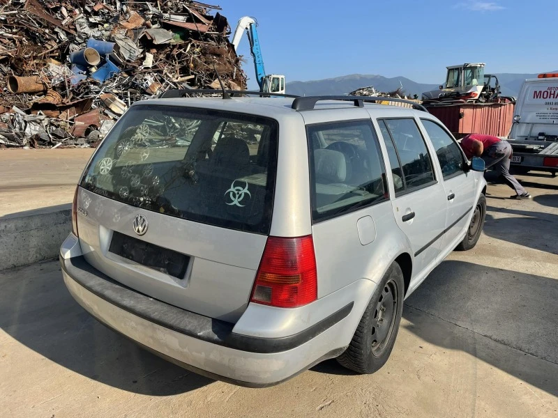 VW Golf 1.4, снимка 3 - Автомобили и джипове - 41614287