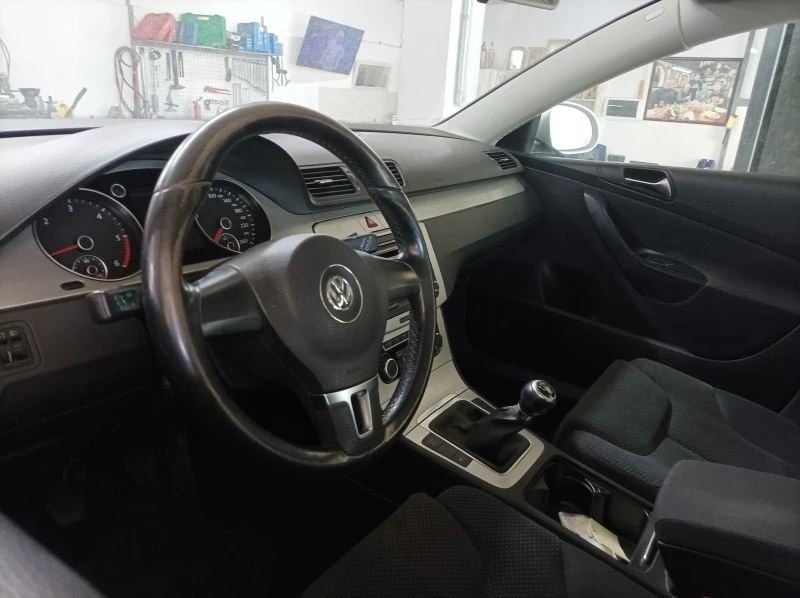 VW Passat 2.0 TDI - НА ЧАСТИ , снимка 6 - Автомобили и джипове - 46350749