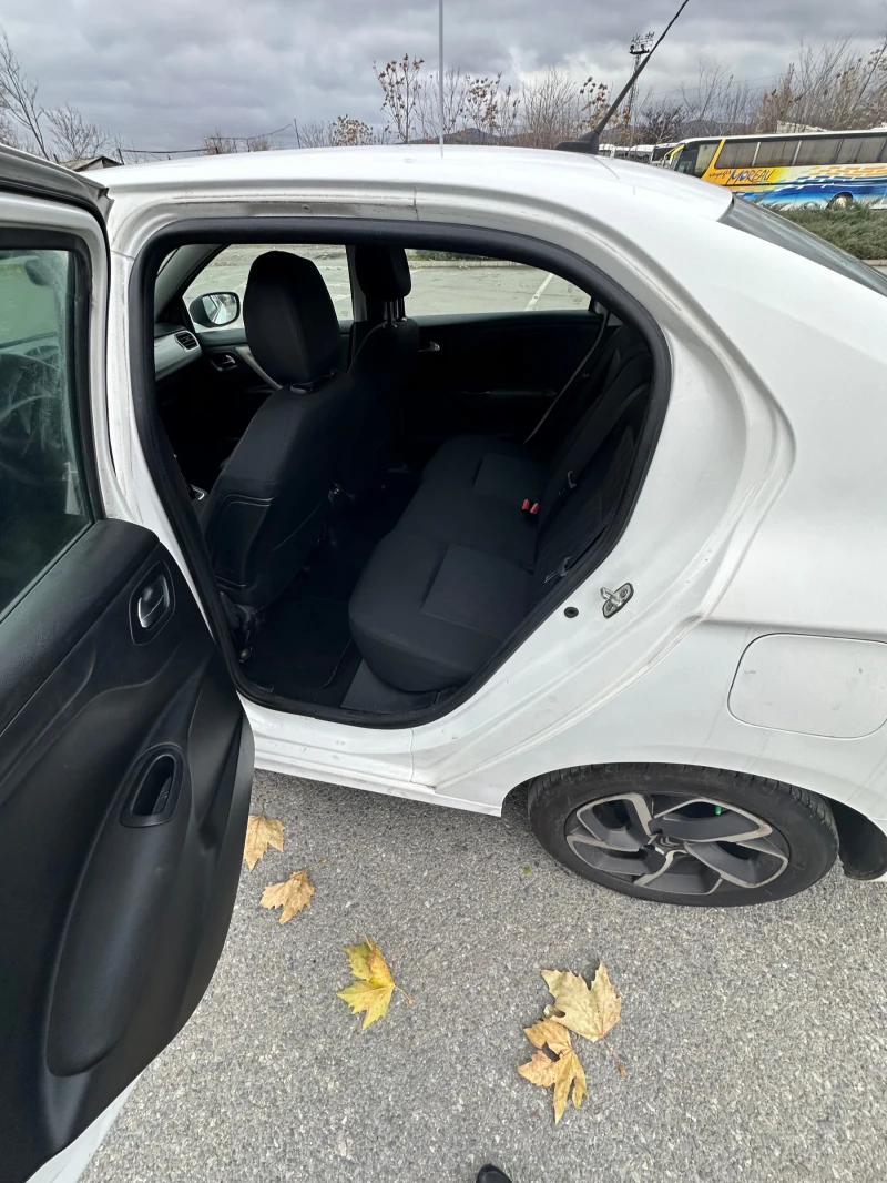 Citroen C-Elysee 1.6 benzin/gaz, снимка 7 - Автомобили и джипове - 48382310