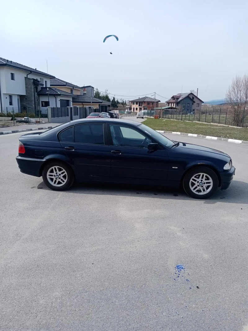 BMW 320 E46, снимка 3 - Автомобили и джипове - 49609263