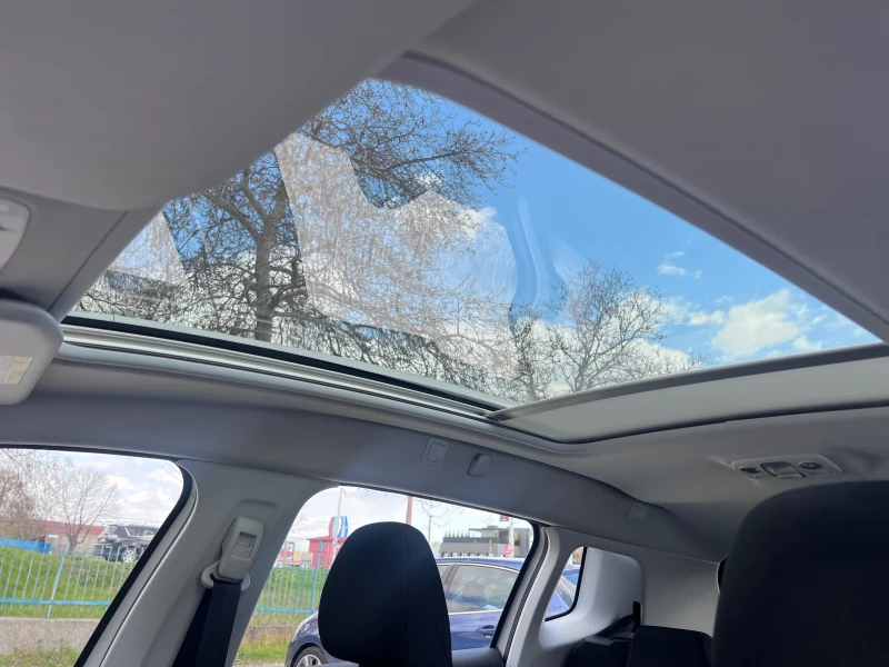 Peugeot 2008 1.6 HDI, снимка 8 - Автомобили и джипове - 49846558